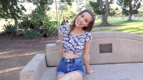 Bang – Karter Foxx goes from park to hotel in her bang debut