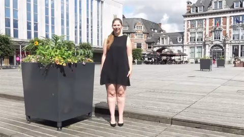 Jacquieetmicheltv – J M makes Alice happy