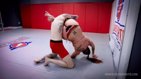 Evolvedfights – Bella Rossi Vs Cody Carter