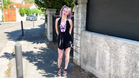 Jacquieetmicheltv – Stella 24 years old always at her own pace