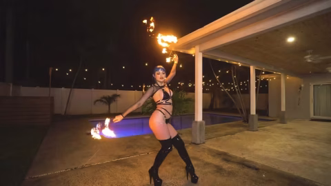 Bang – Jewelz Blu Torch Dances Before Taking On A Huge Dick