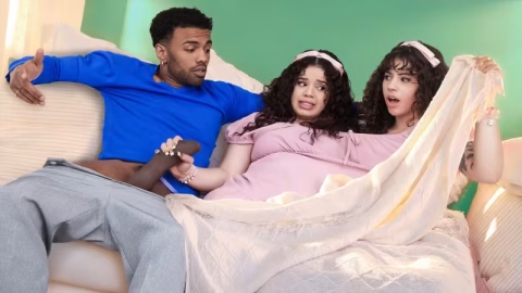 Reptyle – Theres Two of You Conjoined Twins Share a BBC