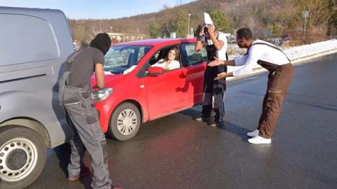 Pornworld – Curvy Slut Taylee Woods DPd by 3 BBCs for Car Accident GP2281