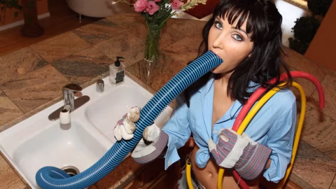 Pornpros – Deep Pipe Cleaning Diana Prince