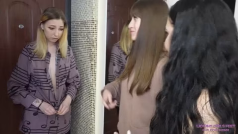 Licking Girls Feet – Nicole And Sarah – Do You Really Want To Be Our Slave Loser