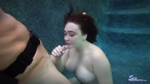 Sexunderwater – Sucks And Strokes – Paige Taylor
