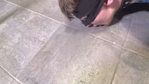Beautiful Girls – Youre Loser Lick My Boots And Lick My Snot Off The Floor