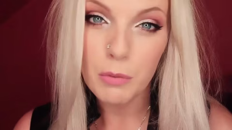Miss Grace – My Cei Drone Puppet Mesmerize