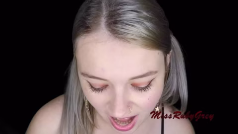 Miss Ruby Grey – Your Pain Is My Pleasure