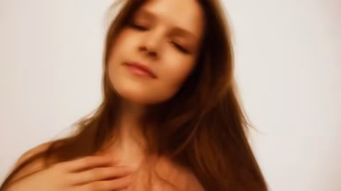 Extreme Naked Facesitting