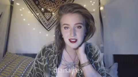 Diana Rey – Season Of Giving