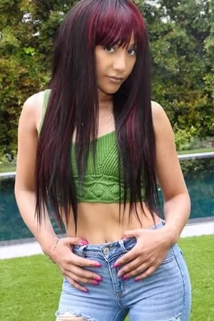 Hailey Nyxx